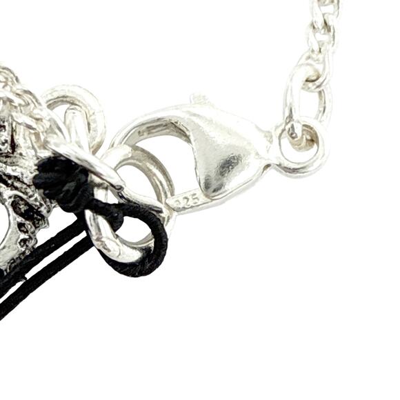 VIRGINS SAINTS & ANGELS VSA Cloister Sacred Heart Charm Necklace in Silver - Picture 8 of 9